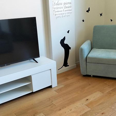شقة Nuovo Loft Con Terrazzo M2 Ieo Humanitas Bocconi Navigli ميلان المظهر الخارجي الصورة