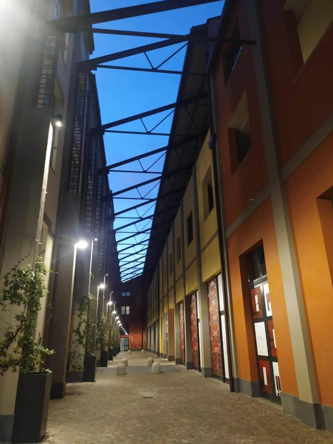 شقة Nuovo Loft Con Terrazzo M2 Ieo Humanitas Bocconi Navigli ميلان المظهر الخارجي الصورة